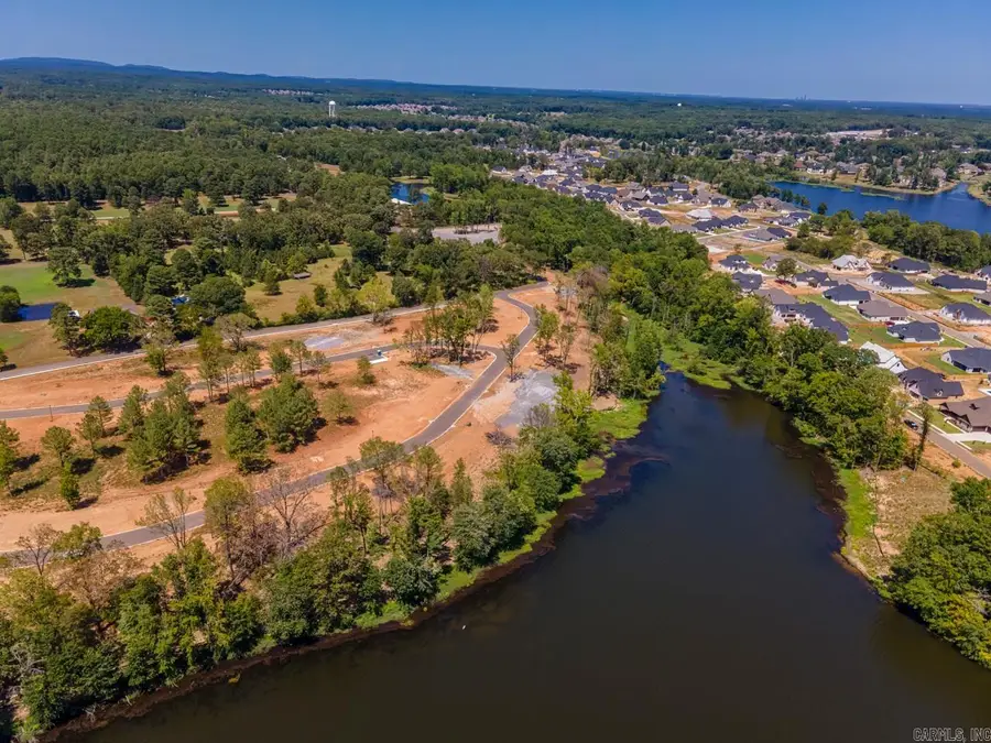 6087 Majestic Waters Dr, Benton, AR 72019 - #3
