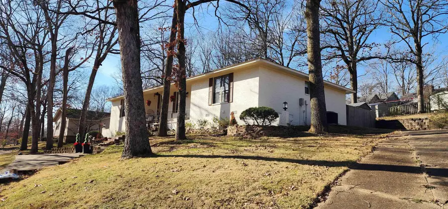 205 Kerry Dr, Wynne, AR 72396 - #2