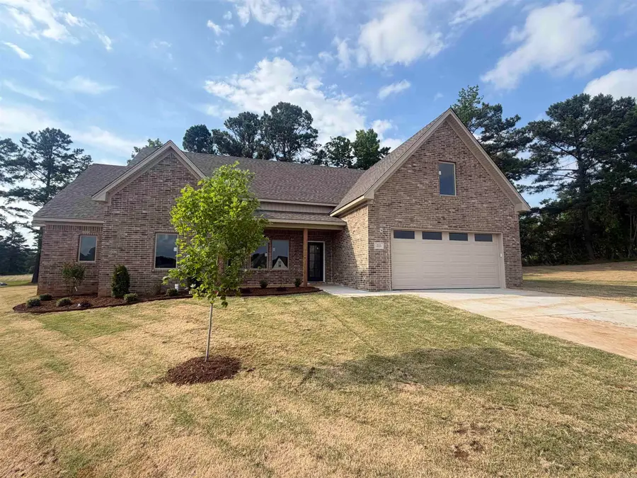 2115 Sable Oaks, Bryant, AR 72022 - #2