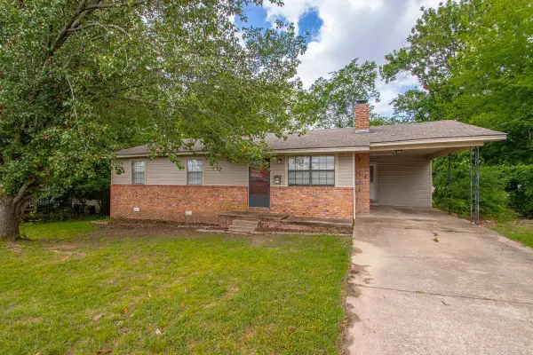 212 N Border Street, Benton, AR 72015