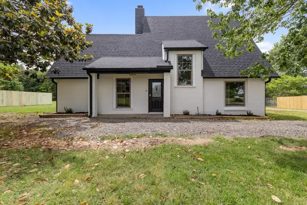 162 Oak Grove Road, Austin, AR 72007