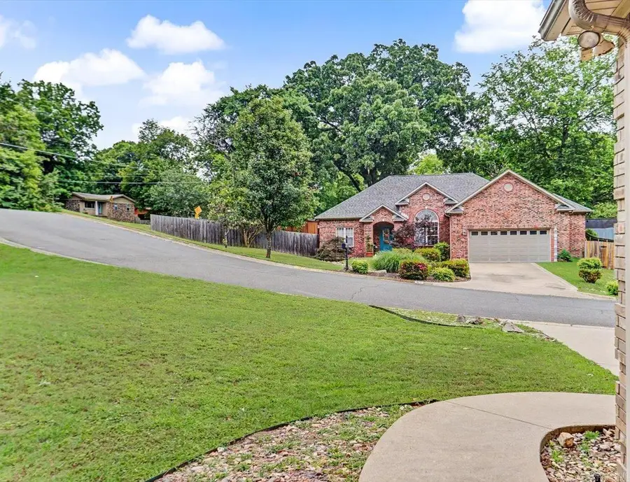 110 Shady Woods Court, Hot Springs, AR 71901 - #2