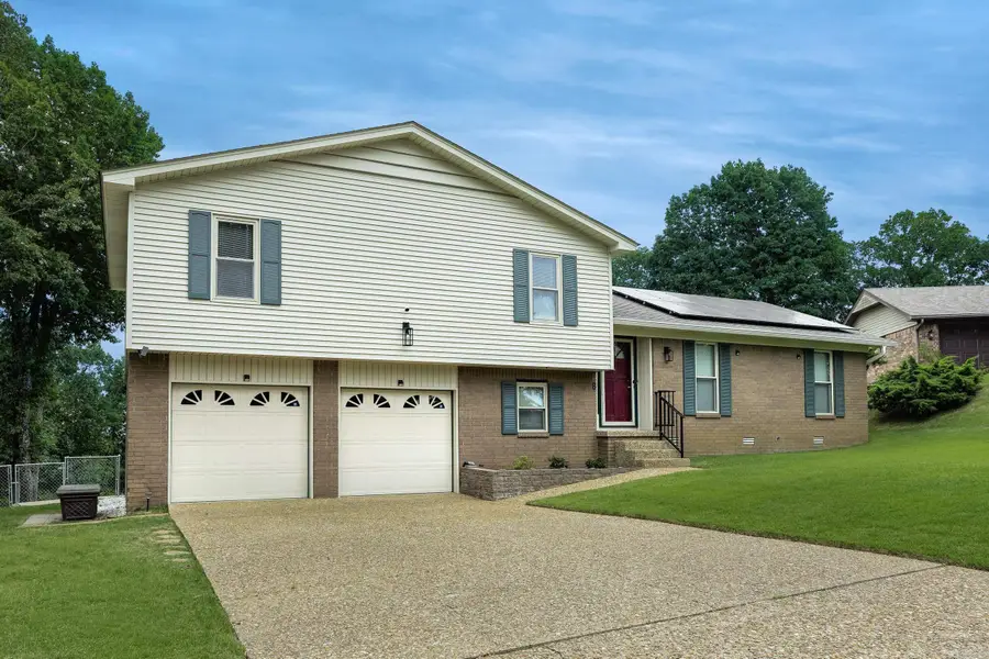 8 Kings Mountain Court, Little Rock, AR 72211 - #3