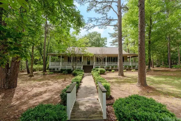 55 Crystal Court Circle, Heber Springs, AR 72543