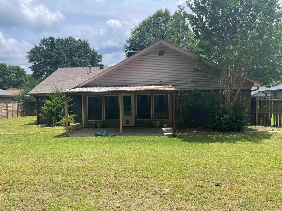 13 Bernard, Conway, AR 72032 - #3