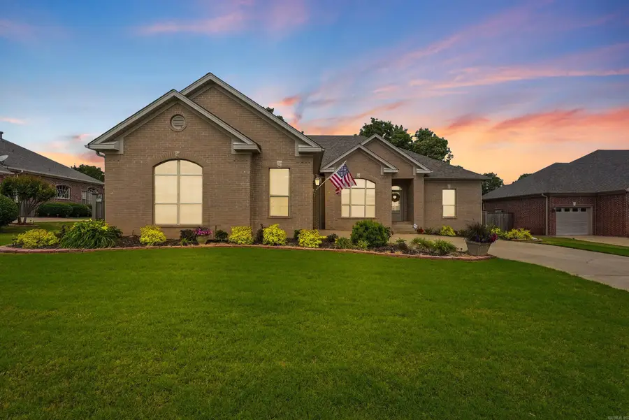 9316 Wooded Acres Cir, Sherwood, AR 72120 - #2