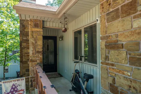 1 Sierra Drive, Hot Springs Village, AR 71909