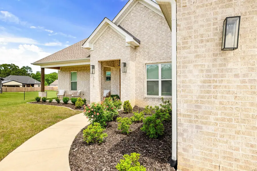 3016 Vincintage Cove, Alexander, AR 72002 - #3