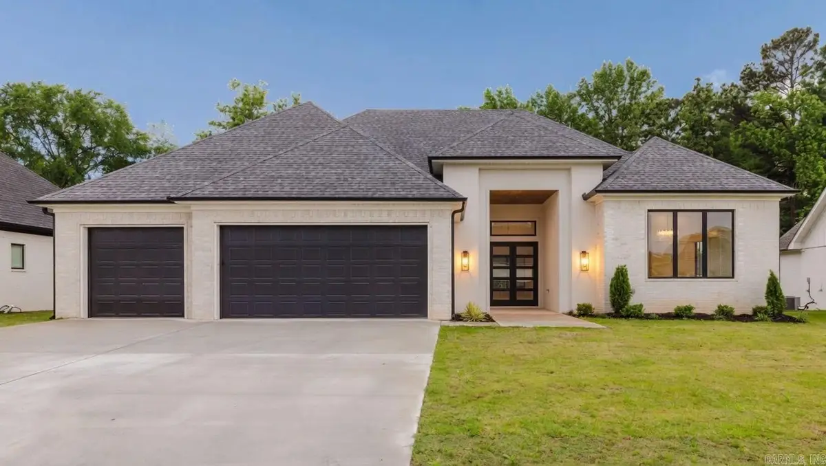 5008 Castaway Bay Dr, Benton, AR 72019 - #1
