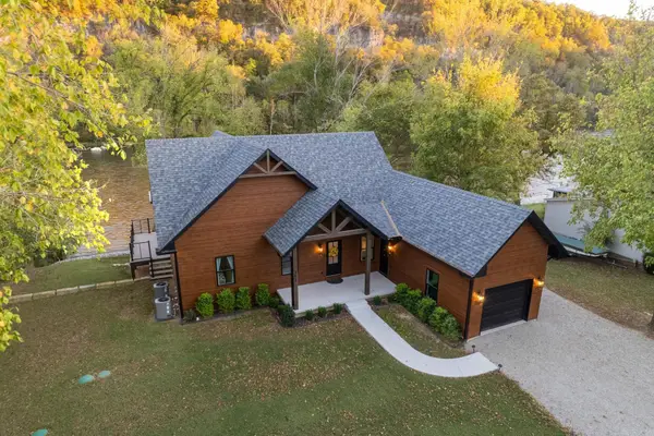352 Wheatstone Place, Cotter, AR 72626