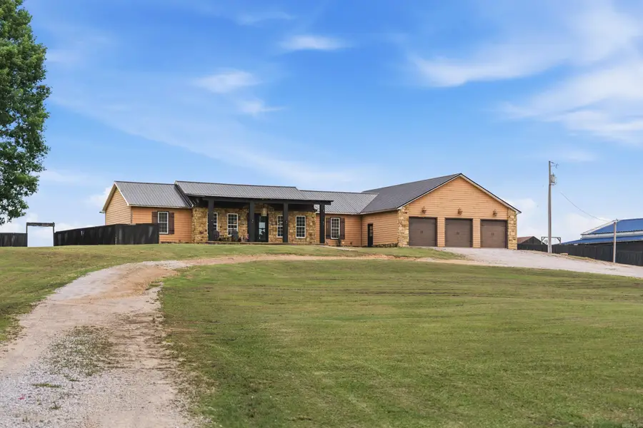 115 East Hawkview Place, Royal, AR 71968 - #2