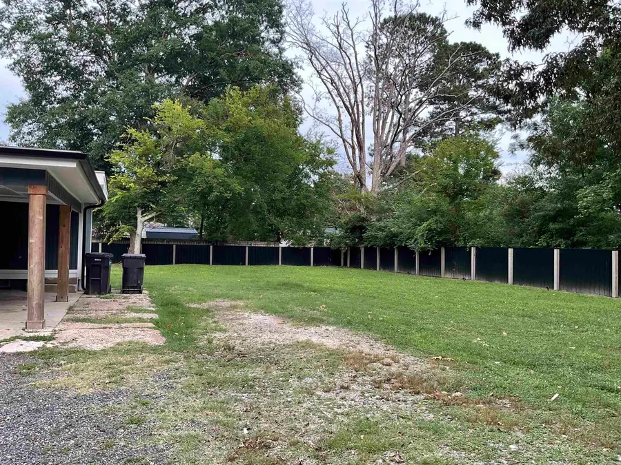 1025 Edwards Street, Malvern, AR 72104 - #3