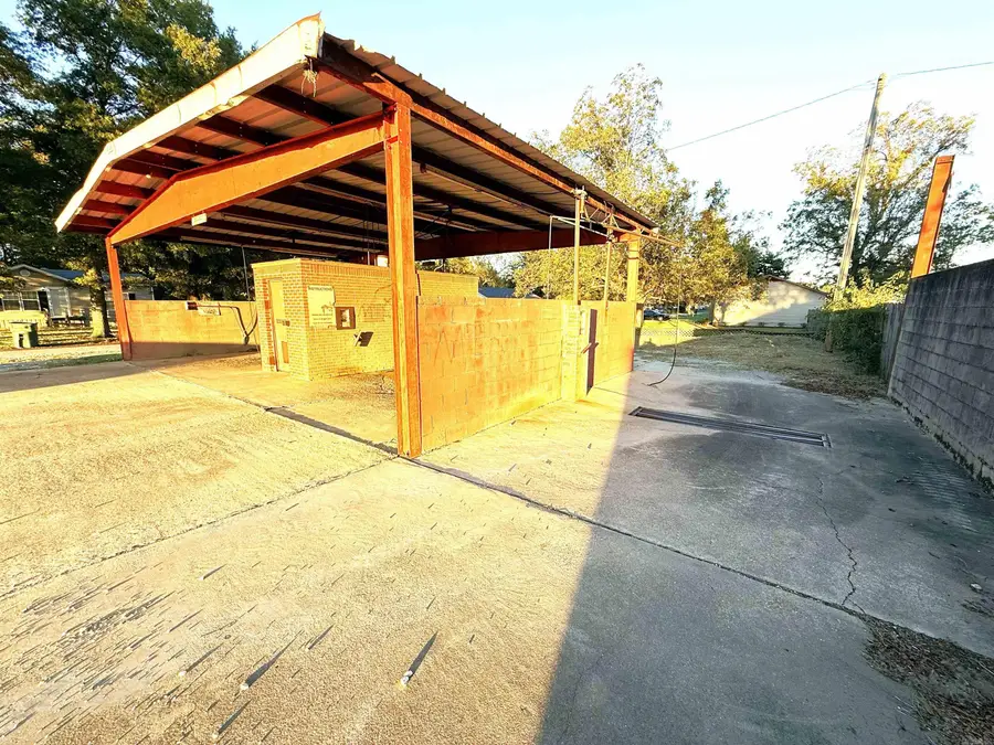 853 Bailey, Earle, AR 72331 - #2