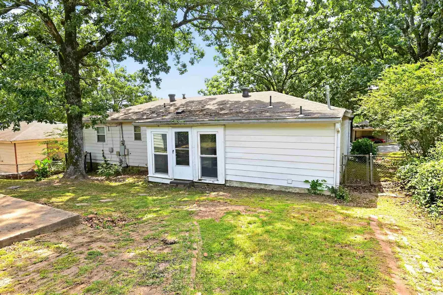 32 Oakview Drive, North Little Rock, AR 72118 - #2