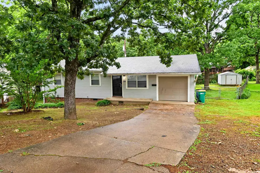 5813 Wisteria Court, North Little Rock, AR 72118 - #2