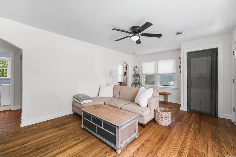 123 Jefferson, Benton, AR 72015 - #3