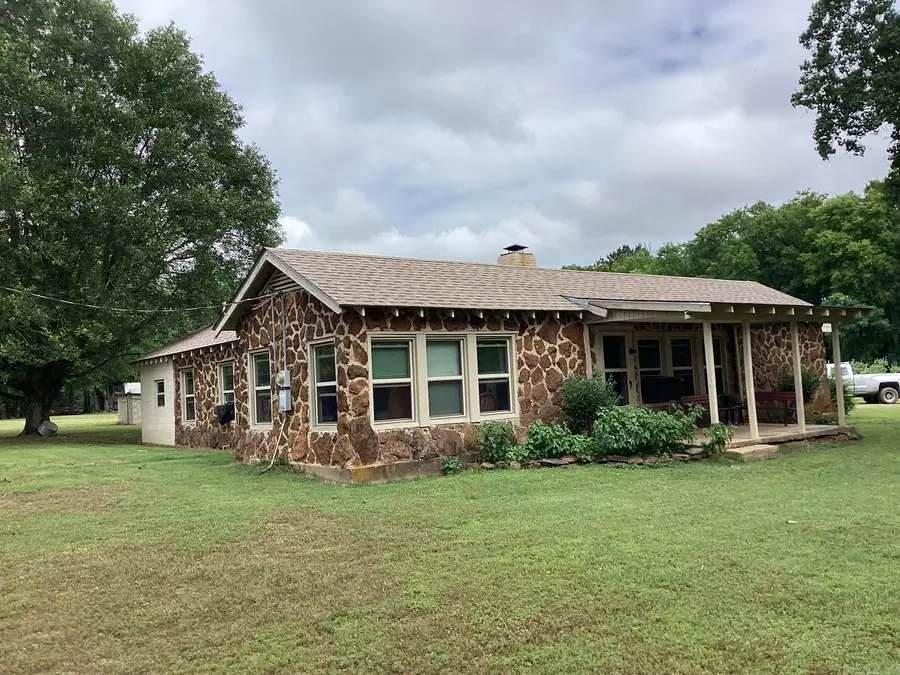 732 Nevada 249, Prescott, AR 71857 - #2