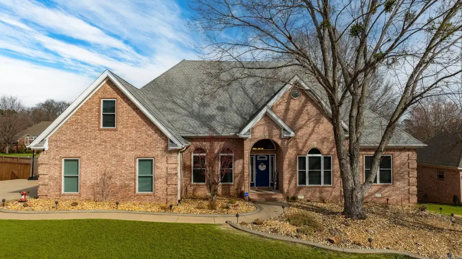 113 Mohawk Drive, Maumelle, AR 72113 - #2