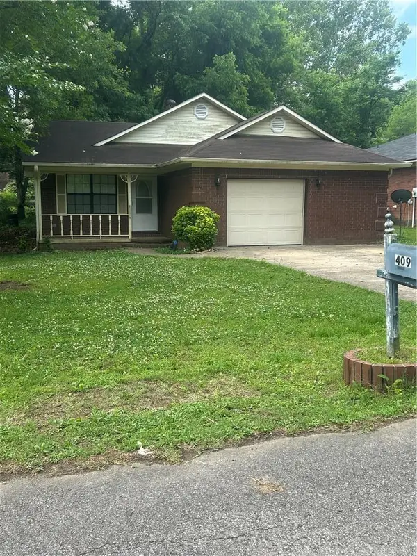 409 W 15, Russellville, AR 72801