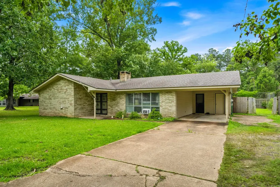 1108 E Crayton Street, Gurdon, AR 71743 - #3