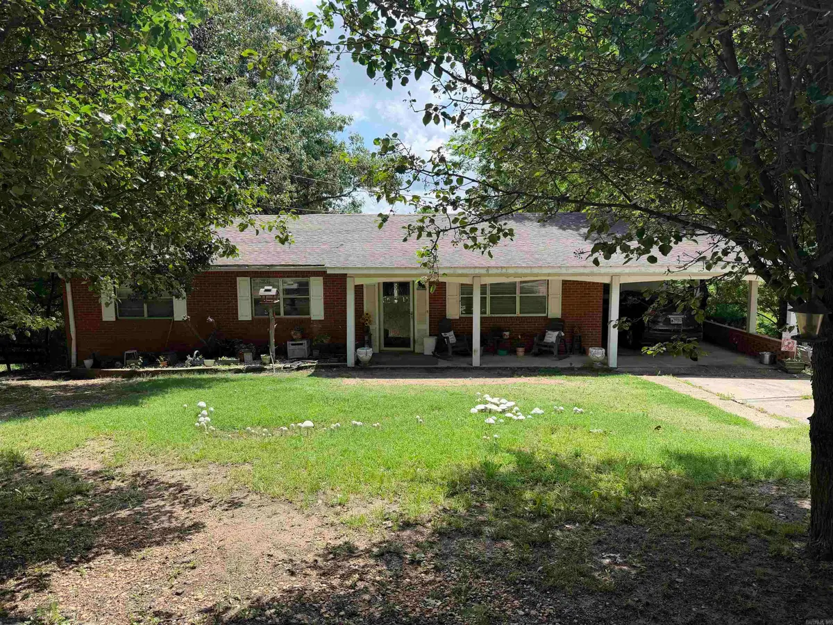 1700 S 12th Avenue, Piggott, AR 72454 - #1