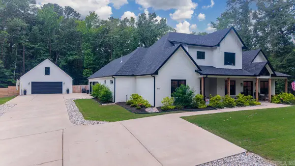 810 Caddo Drive, Benton, AR 72019