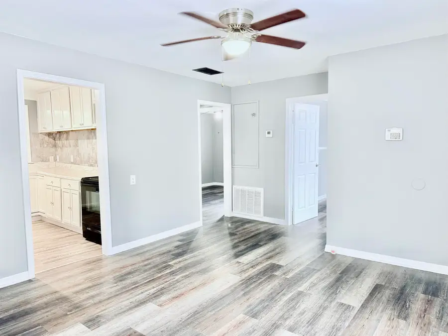 4916 Pike Avenue, North Little Rock, AR 72118 - #3