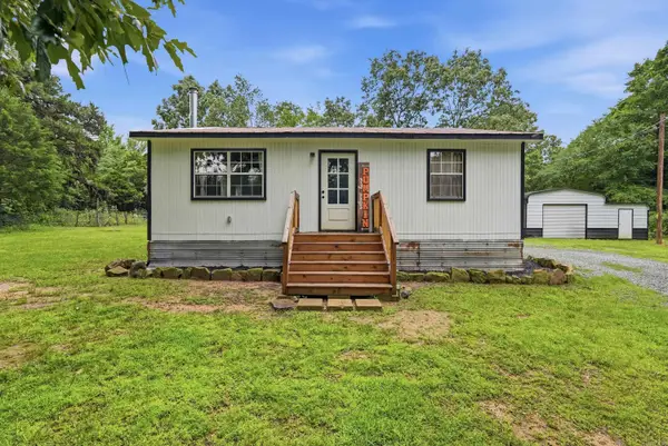 121 Pumpkin Center Circle, Quitman, AR 72131