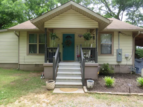403 W Walnut Street, Benton, AR 72015