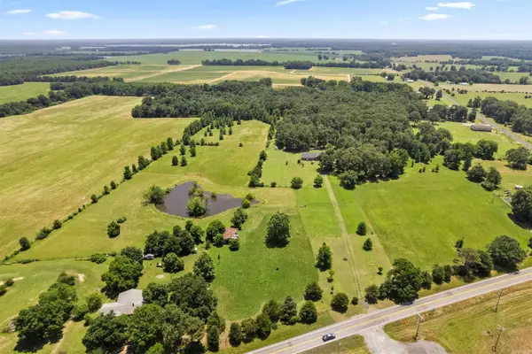 9841 Highway 38 W, Des Arc, AR 72040