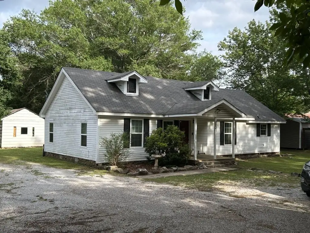 303 N Bayou Drive, Mountain View, AR 72560 - #1