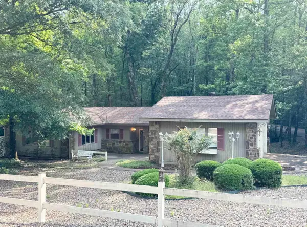 1 Mano Way, Hot Springs Village, AR 71909
