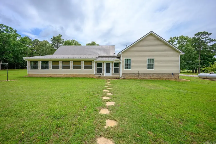 430 Warren Mnt Rd, Floral, AR 72534 - #3