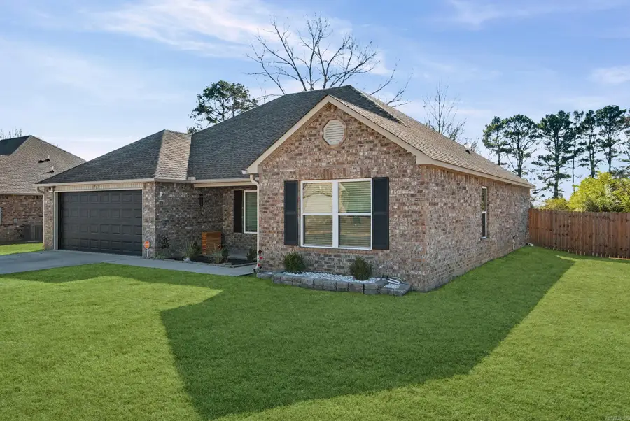 1707 Ridgefield Circle, Searcy, AR 72143 - #2