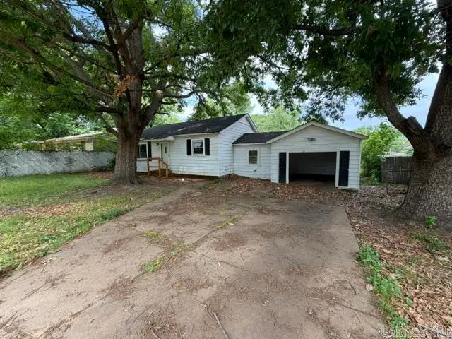 220 Willow Street, Jacksonville, AR 72076 - #1