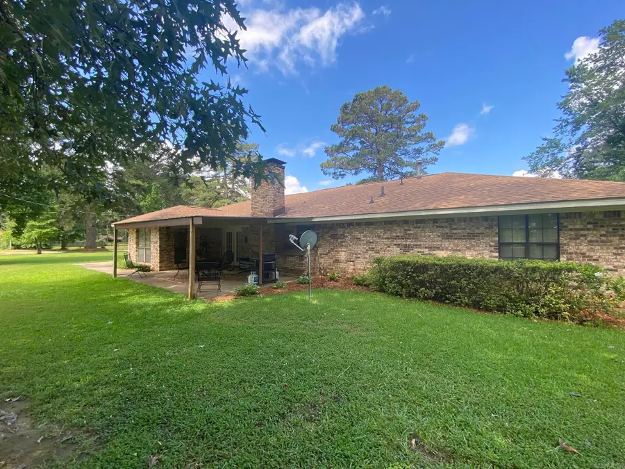 113 Lydia, Camden, AR 71701 - #3