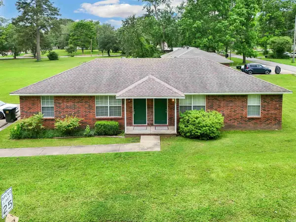 307 & 309 Washington, Ward, AR 72176