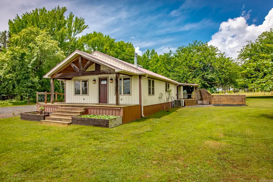 727 E Bowling Rd, Clinton, AR 72031 - #3
