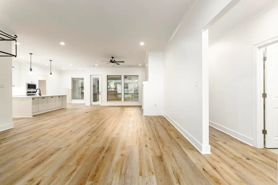 206 Trelon Circle, Little Rock, AR 72223 - #3
