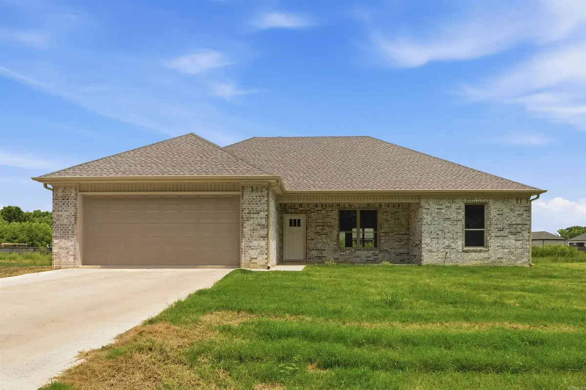 916 Bratton Rd, Lonoke, AR 72086 - #1