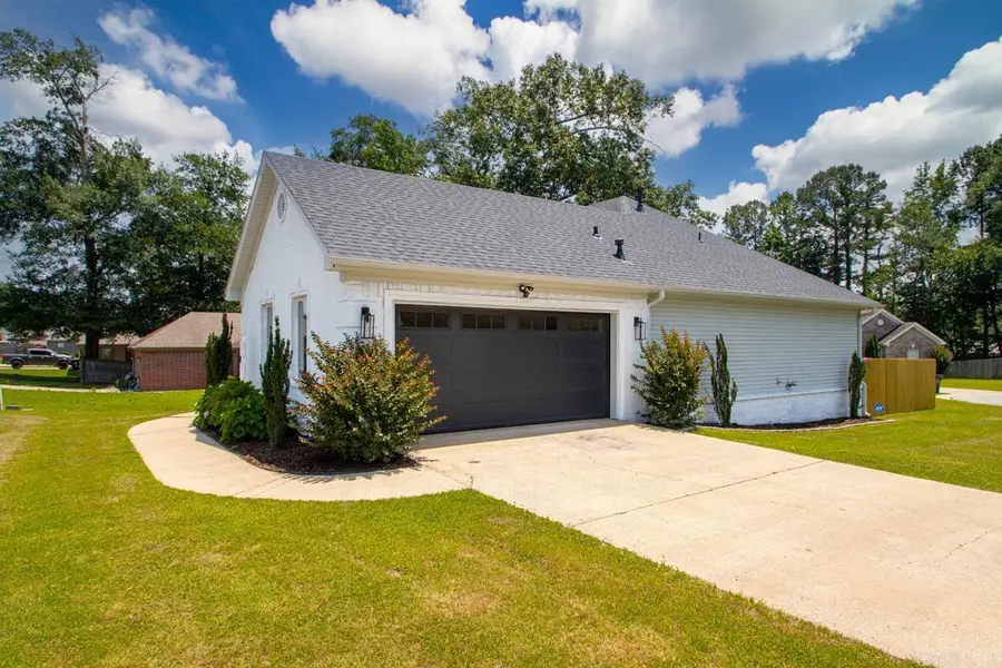 3201 Mckensie Drive, Benton, AR 72015 - #3