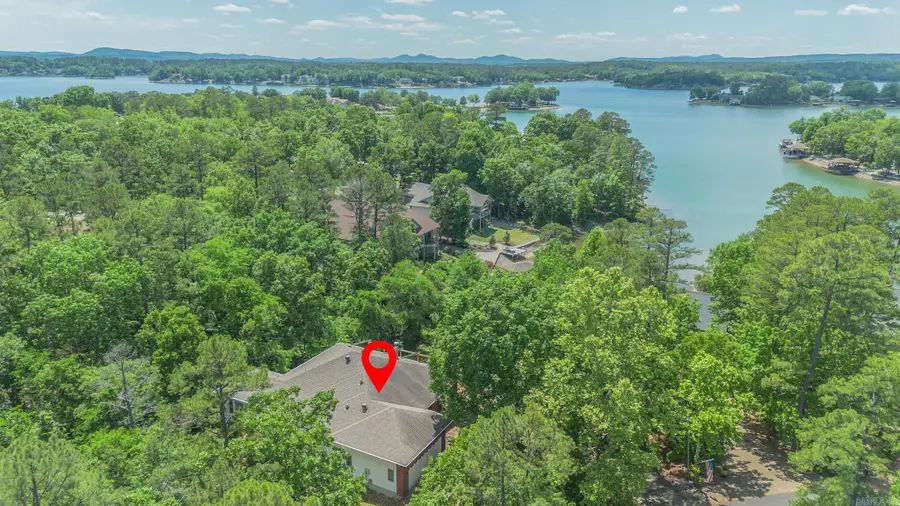 7 Resplandor Court, Hot Springs Village, AR 71909 - #3