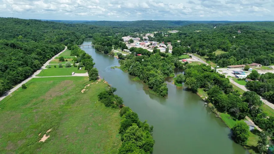 167 Wahpeton Hill Road, Hardy, AR 72542 - #2