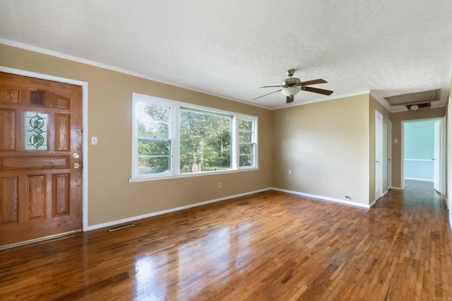 1209 N 3rd St, Ozark, AR 72949 - #2