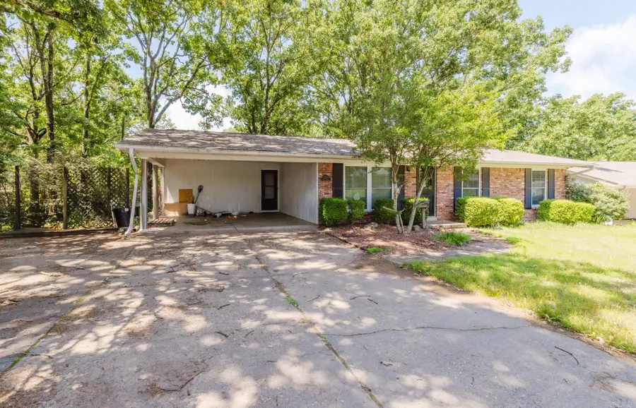 2204 Osage Drive, North Little Rock, AR 72116 - #2