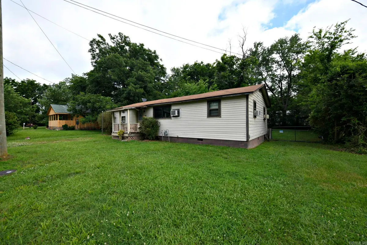 1001 Marion Ave, Mena, AR 71953 - #1