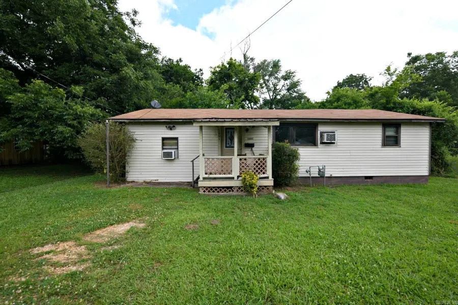 1001 Marion Ave, Mena, AR 71953 - #3