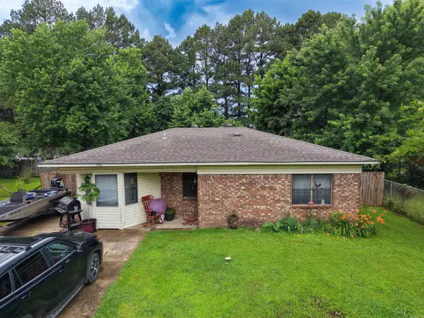 1410 SW Maple St, Hoxie, AR 72433