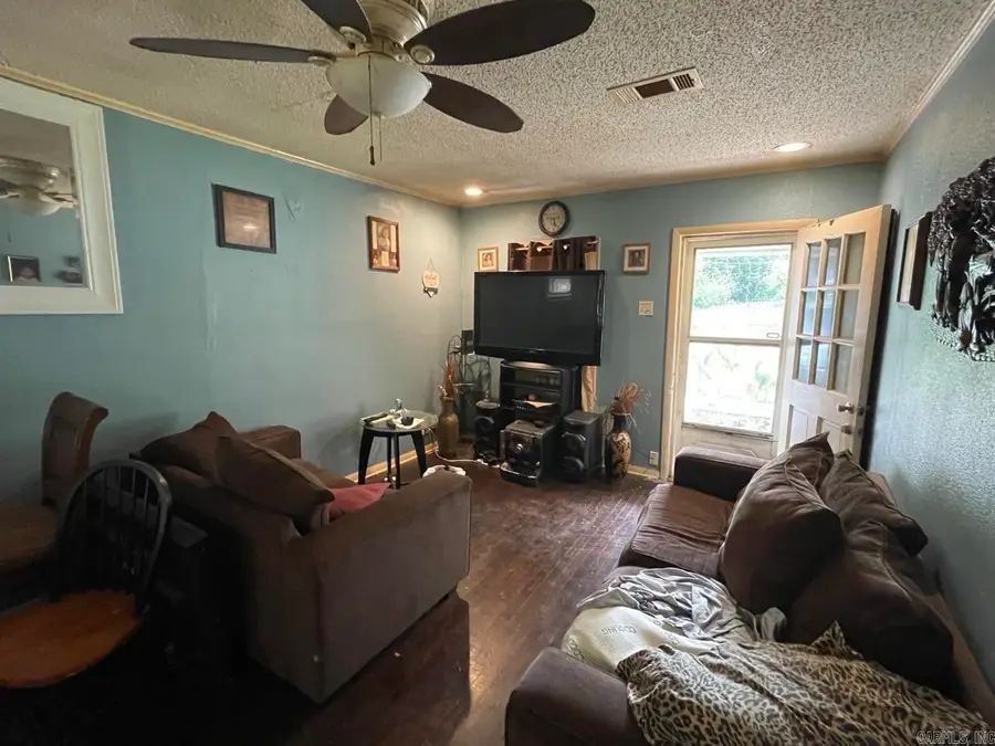 209 Virgina Street, Hot Springs, AR 71901 - #3