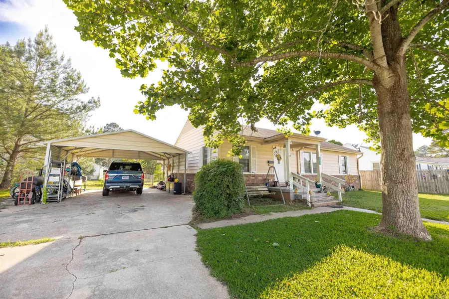 309 E Ingram St, Camden, AR 71701 - #3